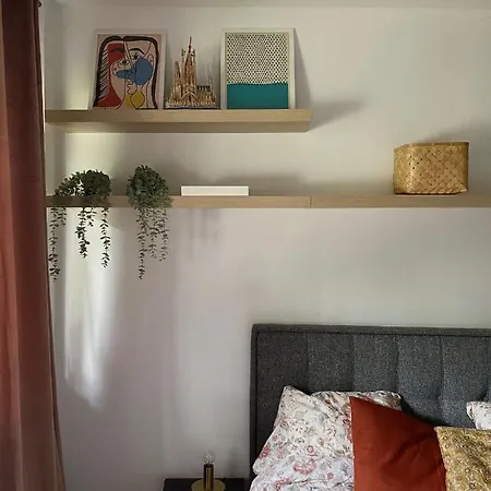 Apartment Urban Tranquility: Ns Hideout Novi Sad